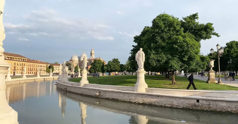 Padova – La mântuire sau la distracție